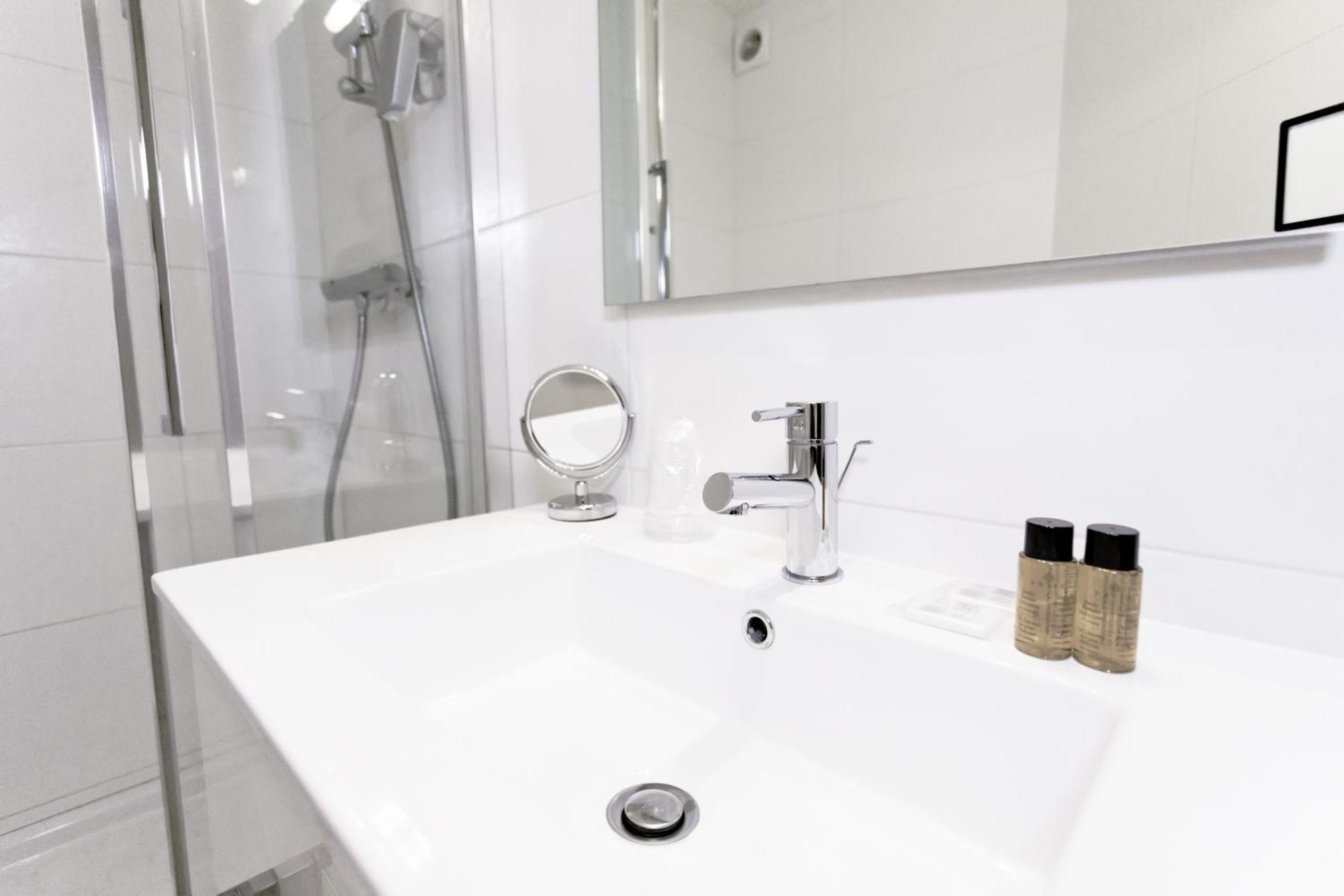 Le Saint Louis Hotell Amiens Eksteriør bilde