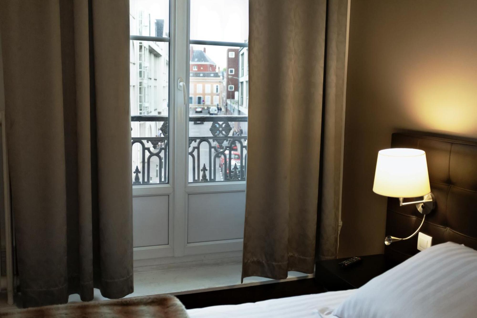 Le Saint Louis Hotell Amiens Eksteriør bilde